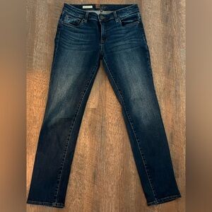 KUT Katy Boyfriend style jeans size 4